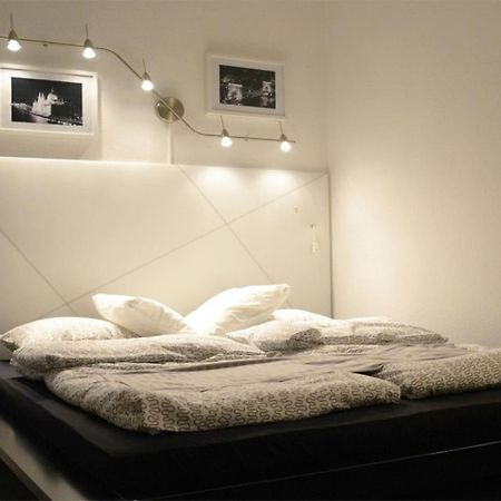 Szocs Apartment I. Boedapest Buitenkant foto