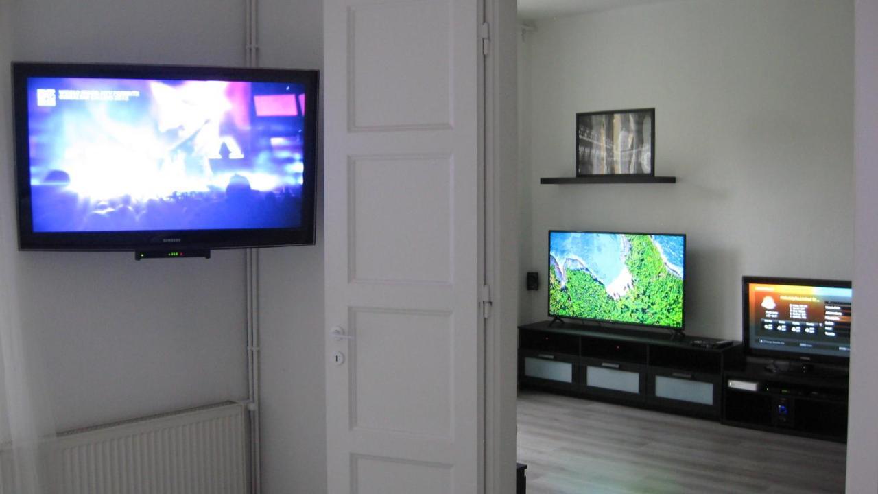 Szocs Apartment I. Boedapest Buitenkant foto